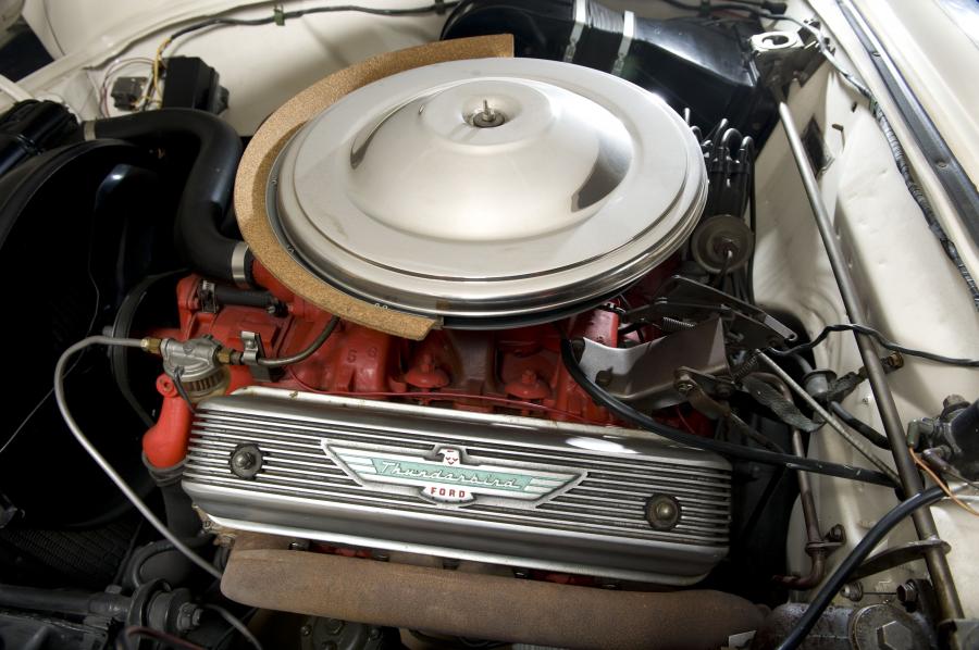  Ford Thunderbird 1957 года  (фото 48 из 86)